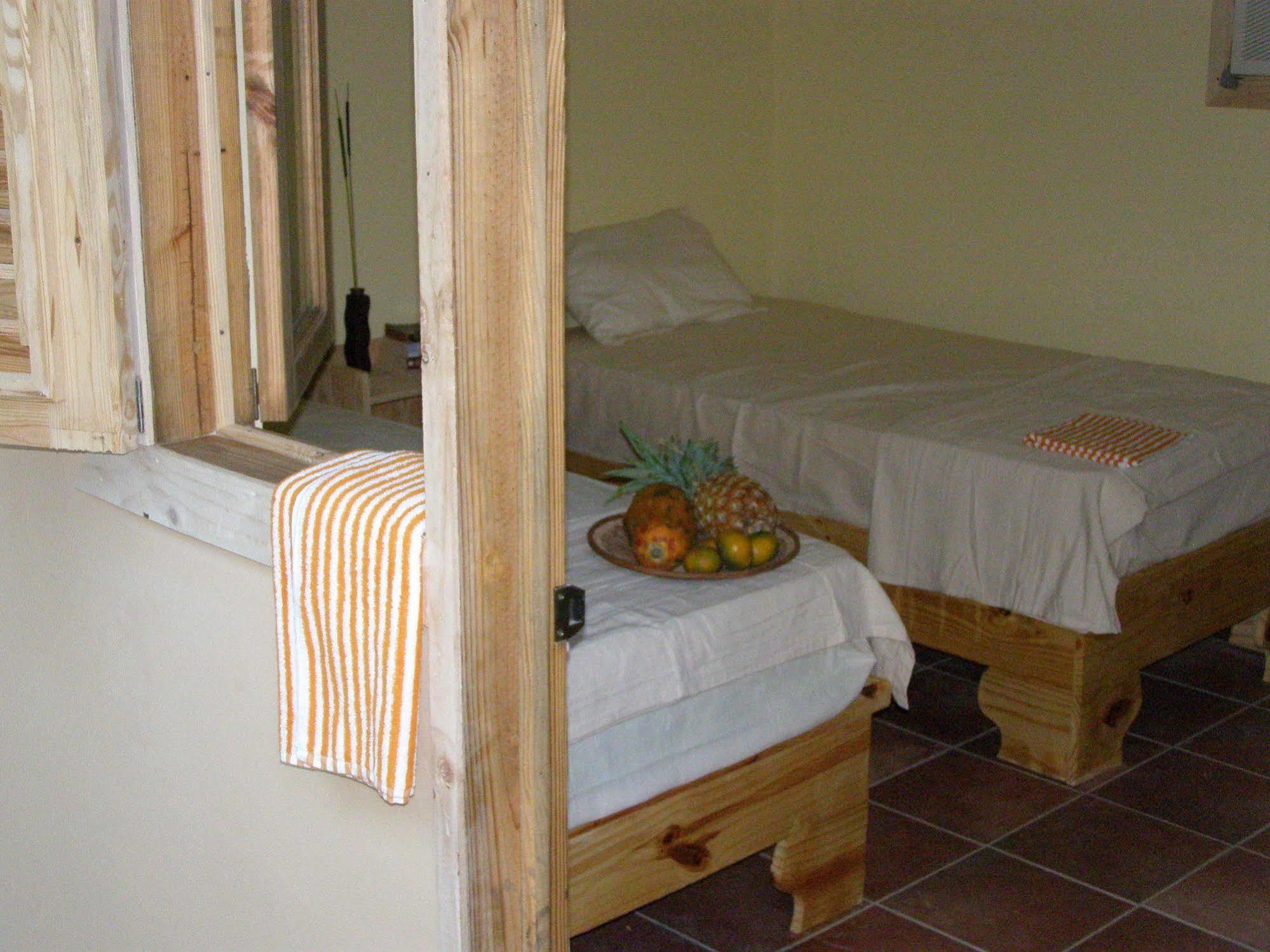 Hotel Loro Tuerto Barahona Exteriér fotografie